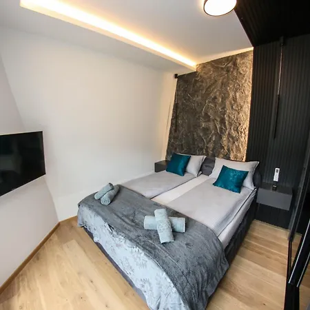 Апартаменты Vijecnica Urban Nest *